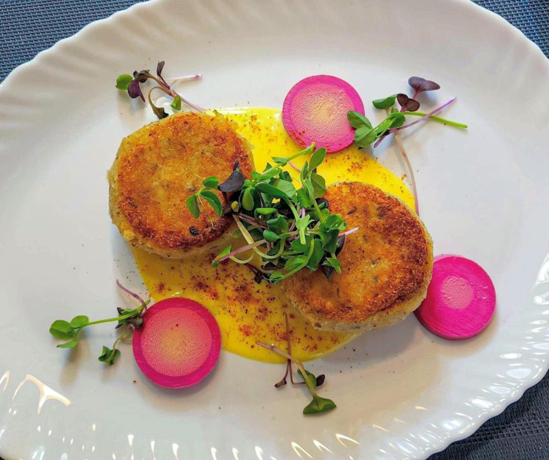 The Turnip Bed And Breakfast Parson's Pond 외부 사진